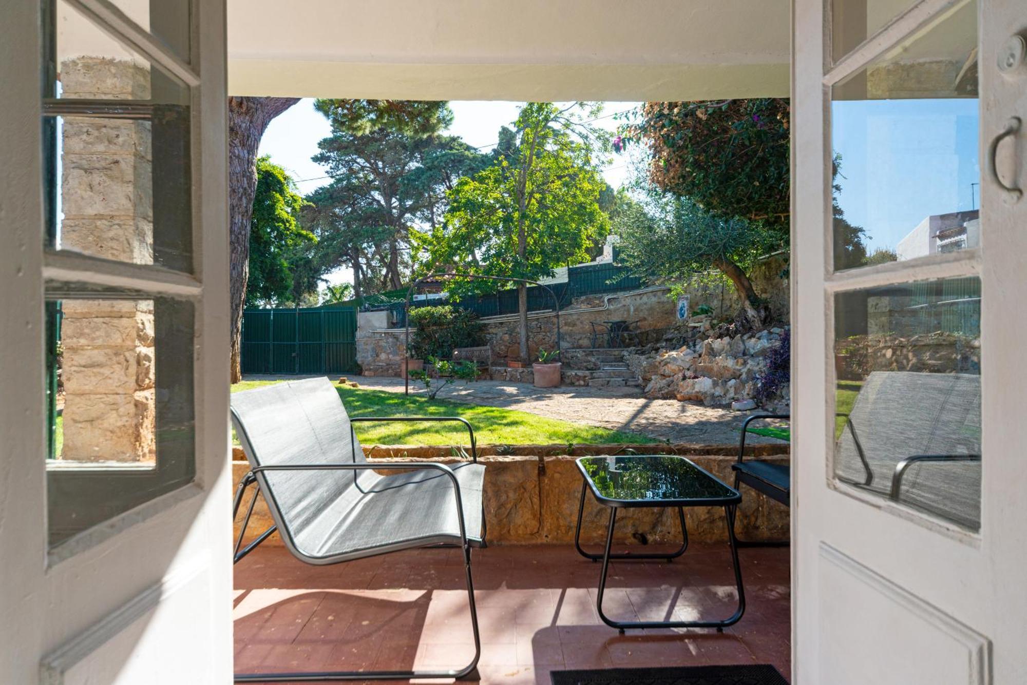 4-Bedroom House In Cascais, Near Guincho Beach Экстерьер фото
